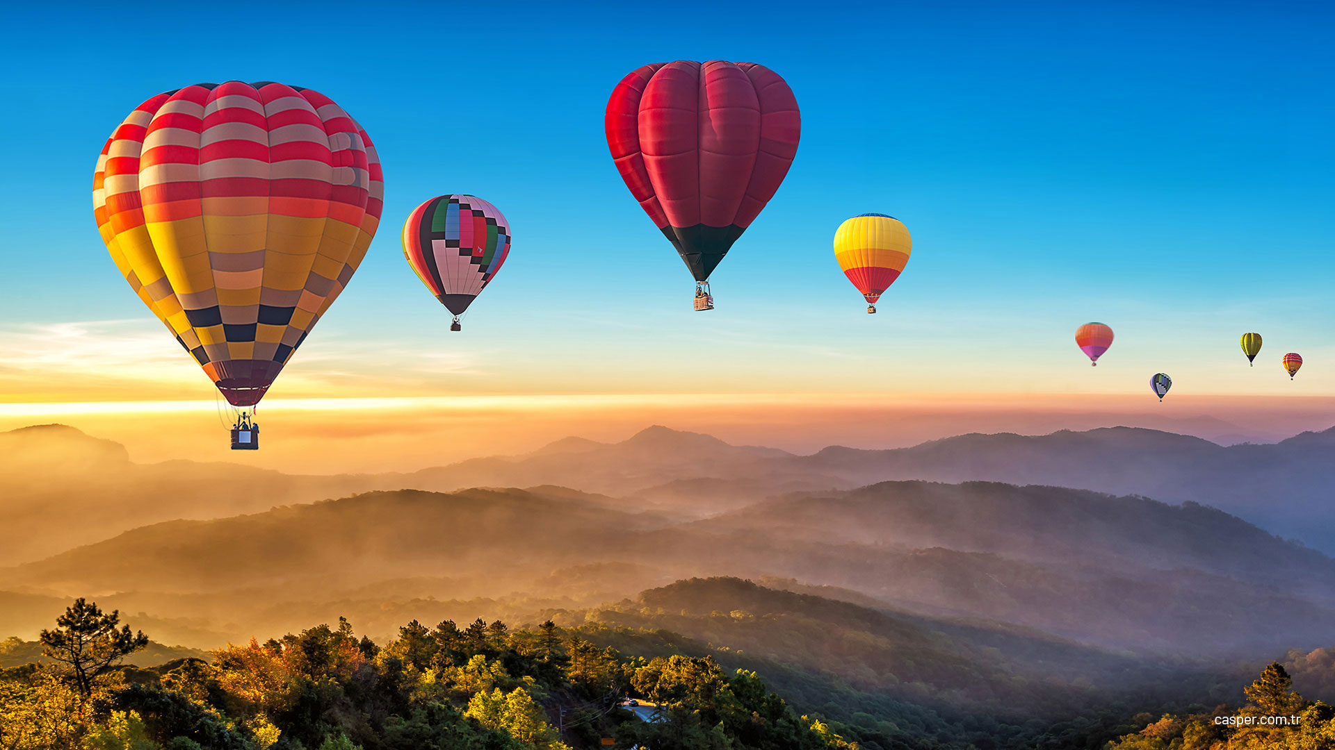 Kapadokya'da Trekking: Doğanın ve Tarihin İç İçe Geçtiği Bir Macera